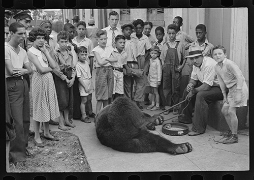 Ben Shahn, Street scene, New Orleans, Louisiana, October 1935. Library of Congress Prints and Photographs Division, FSA/OWI Black-and-White Negatives Collection, LC-USF33-006097-M3. Ben Shahn, Street scene, New Orleans, Louisiana, October 1935. Library of Congress Prints and Photographs Division, FSA/OWI Black-and-White Negatives Collection, LC-USF33-006097-M3.