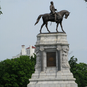 William G. Thomas III, Statue of Robert E. Lee, Monument Avenue, Richmond, Virginia, 2011.