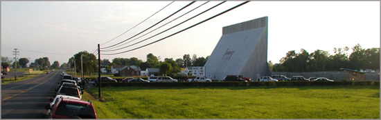 Paul Johnson, Cars lined up on US Route 11, waiting to enter, Family Drive-In, Stephens City, VA, 2008.