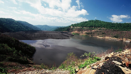 Mark Schmerling, The Brushy Fork slurry impoundment, Raleigh County, West Virginia, 2008. Mark Schmerling, The Brushy Fork slurry impoundment, Raleigh County, West Virginia, 2008.