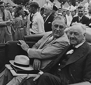 Franklin D. Roosevelt and Josephus Daniels at 4-H Tent City in West Potomac Park, Washington D.C., 14 June 1940. Courtesy of the Franklin D. Roosevelt Presidential Library and Museum. Franklin D. Roosevelt and Josephus Daniels at 4-H Tent City in West Potomac Park, Washington D.C., 14 June 1940. Courtesy of the Franklin D. Roosevelt Presidential Library and Museum.