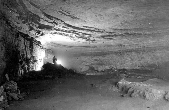 Allen Glennon, Rotunda Room, Mammoth Cave, Kentucky, 2005. Allen Glennon, Rotunda Room, Mammoth Cave, Kentucky, 2005.