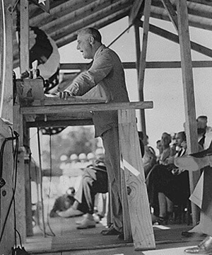 Franklin D. Roosevelt in Barnesville, Georgia, 11 August 1938. Courtesy of the Franklin D. Roosevelt Presidential Library and Museum. Franklin D. Roosevelt in Barnesville, Georgia, 11 August 1938. Courtesy of the Franklin D. Roosevelt Presidential Library and Museum.