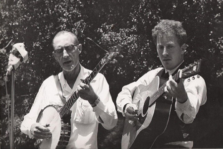 Roscoe Halcomb and John Cohen, Berkeley Folk Festival, 1962 Roscoe Halcomb and John Cohen, Berkeley Folk Festival, 1962