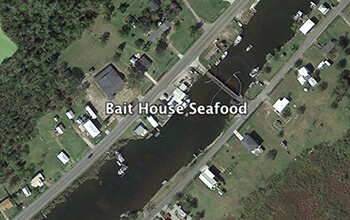 Trawling at dawn, route. Satellite imagery courtesy of Google Earth. Trawling at dawn, route. Satellite imagery courtesy of Google Earth.