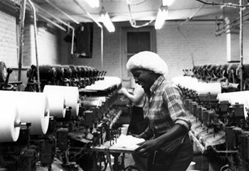 Woman Working with Textiles. Courtesy of Special Collections and Archives, Georgia State University Library, Southern Labor Archives, Amalgamated Clothing and Textile Workers Union, Memphis-Jackson Joint Board Records, L1992-11_73. Woman Working with Textiles. Courtesy of Special Collections and Archives, Georgia State University Library, Southern Labor Archives, Amalgamated Clothing and Textile Workers Union, Memphis-Jackson Joint Board Records, L1992-11_73.