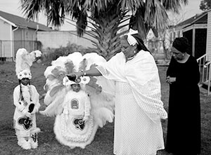 "To the Ancestors," Guardians of the Flame Arts Society, Harrison family home, Upper Ninth Ward. New Orleans, Louisiana, morning of Mardi Gras, 2007. Photograph by Lewis Watts. Courtesy of Lewis Watts. "To the Ancestors," Guardians of the Flame Arts Society, Harrison family home, Upper Ninth Ward. New Orleans, Louisiana, morning of Mardi Gras, 2007. Photograph by Lewis Watts. Courtesy of Lewis Watts.