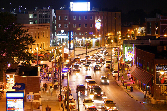 Amie Vanderford, Beale Street at night, Memphis, Tennessee, 2005. Amie Vanderford, Beale Street at night, Memphis, Tennessee, 2005.