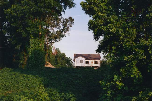 Bruce West, New house, Vicksburg, Mississippi, 1996. Bruce West, New house, Vicksburg, Mississippi, 1996.
