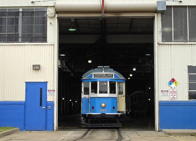 Amie Vanderford, Trolley station, Memphis, Tennessee, 2005. Amie Vanderford, Trolley station, Memphis, Tennessee, 2005.
