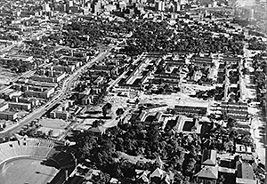 Aerial view of Clark Howell Homes, center, Techwood Homes, left, Georgia Institute of Technology, bottom. Atlanta, Georgia, circa 1940. Photocopy of photograph. Library of Congress Prints and Photographs Division, HABS GA,61-ATLA,63--2. Aerial view of Clark Howell Homes, center, Techwood Homes, left, Georgia Institute of Technology, bottom. Atlanta, Georgia, circa 1940. Photocopy of photograph. Library of Congress Prints and Photographs Division, HABS GA,61-ATLA,63--2.